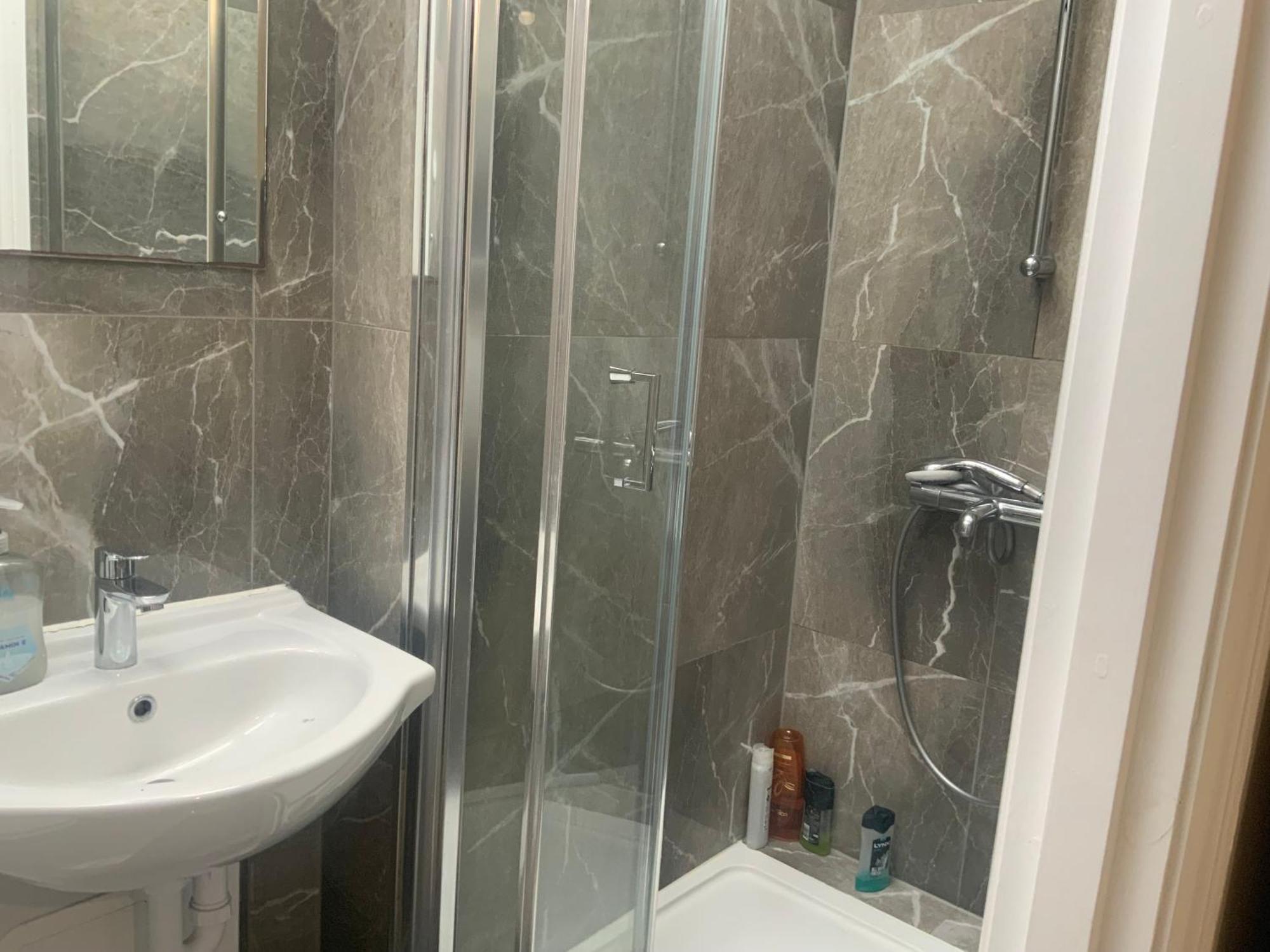 The London En-Suite Ilford Bagian luar foto