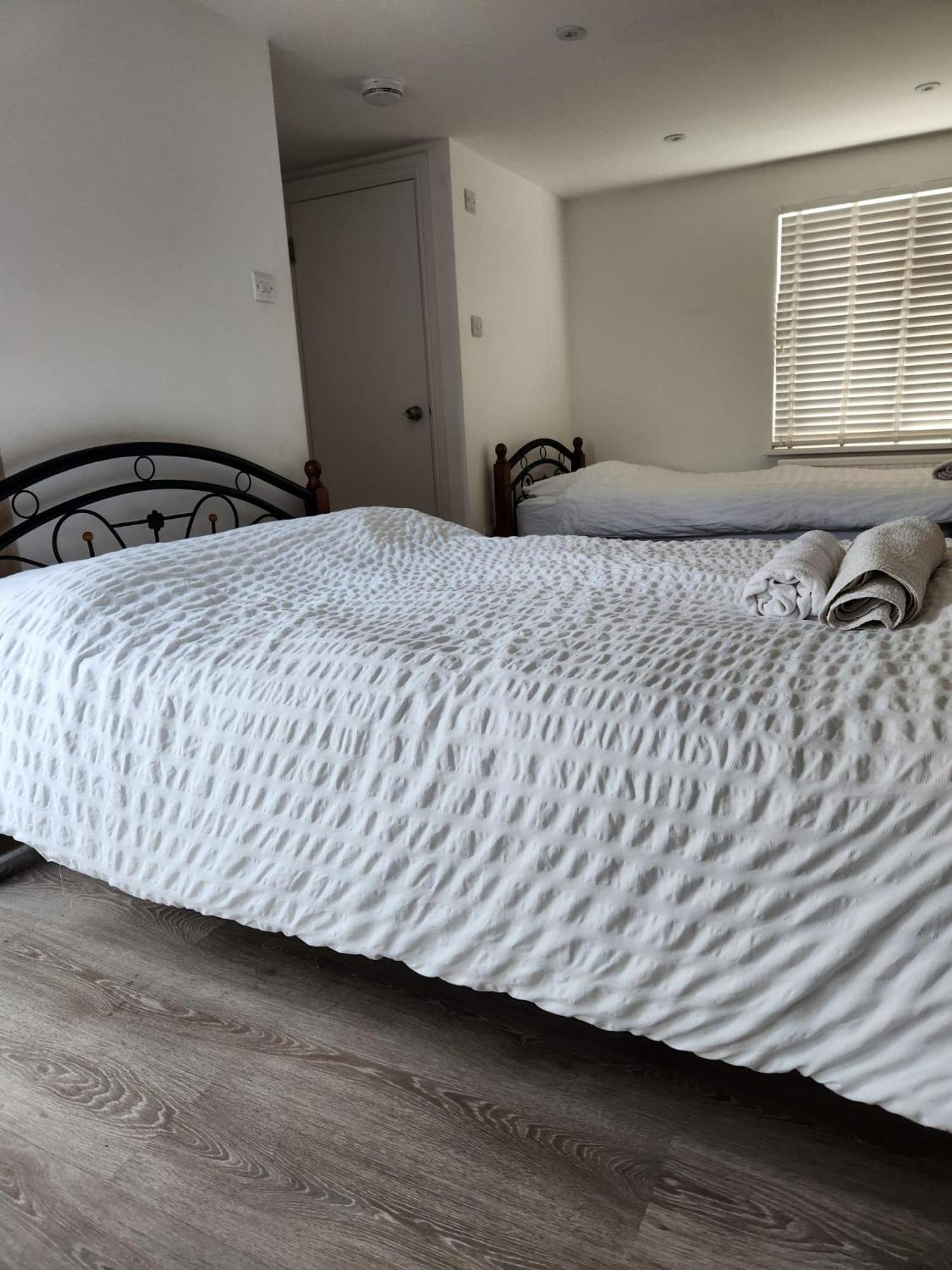 The London En-Suite Ilford Bagian luar foto